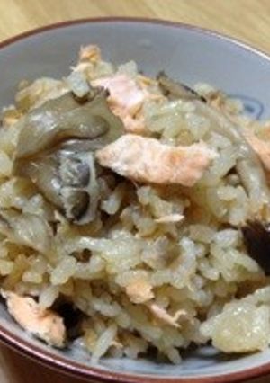 秋鮭ときのこの炊き込みご飯-レシピのメイン写真