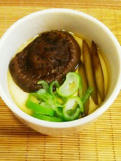 お雑煮や鍋のつゆのリメイク!茶碗蒸し-レシピのメイン写真