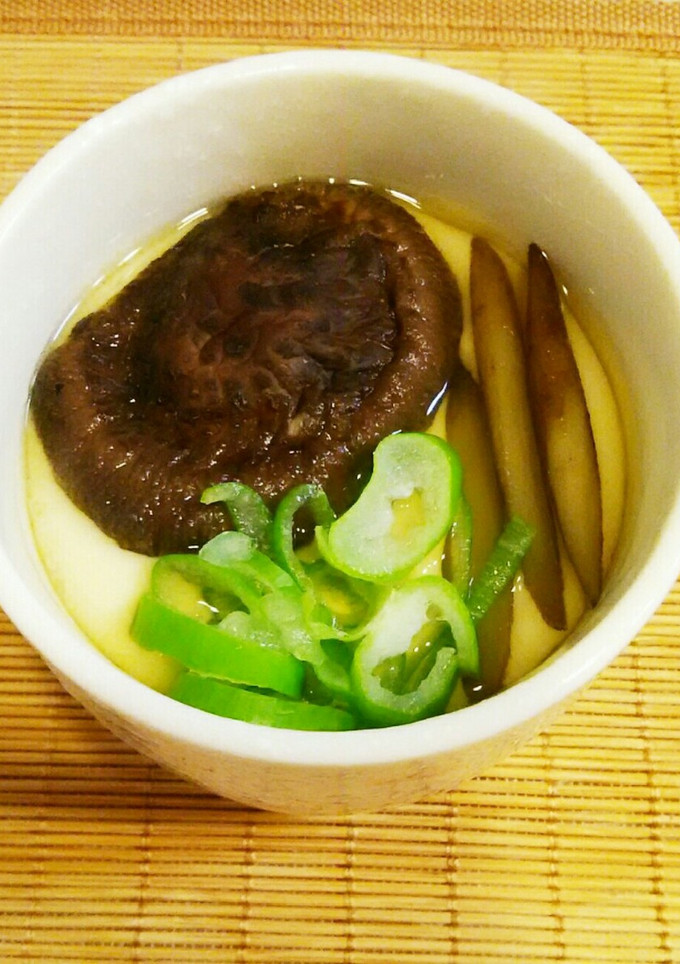 お雑煮や鍋のつゆのリメイク！茶碗蒸し-レシピのメイン写真