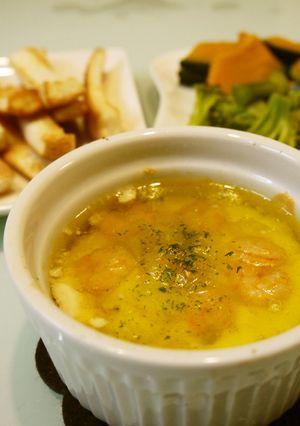 えびアヒージョ風ココットカマン-レシピのメイン写真