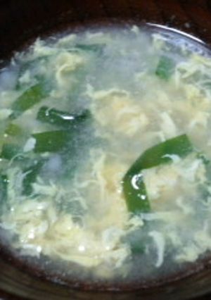 ニラ玉トロロのすまし汁-レシピのメイン写真
