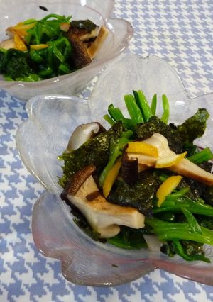 春菊と焼きしいたけの磯ゆず香和え♪-レシピのメイン写真