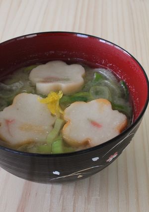 1人分のレシピ!長ねぎと花麩のみそ汁-レシピのメイン写真