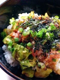 アボカドマグロ丼-レシピのメイン写真