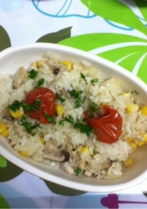 炊飯器でキノコたっぷりピラフ-レシピのメイン写真
