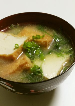 1人分のレシピ!水菜と厚揚げのみそ汁-レシピのメイン写真