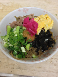カップ焼き茶そば(瓦そば風)-レシピのメイン写真