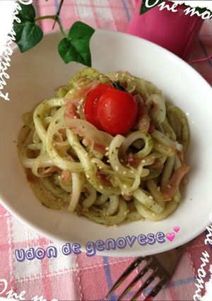 簡単イタリアン♪うどんdeジェノベーゼ♡-レシピのメイン写真