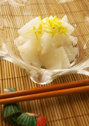 大根でもう一品♪塩麹で超簡単お漬物-レシピのメイン写真
