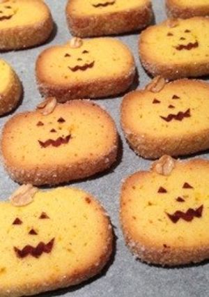 ハロウィンも！バター減量かぼちゃクッキー-レシピのメイン写真