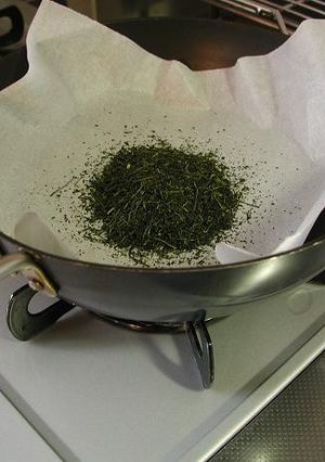 お茶のリメイクでおいしいほうじ茶を-レシピのメイン写真