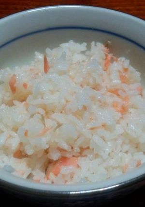 土鍋で鮭ご飯♪-レシピのメイン写真
