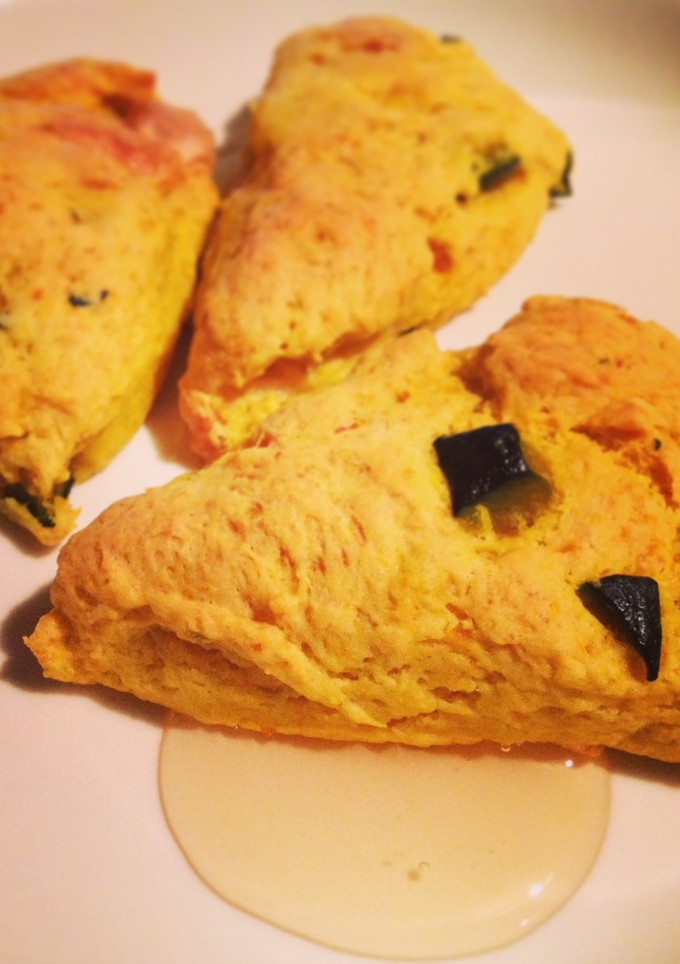 皮ごとかぼちゃのスコーン♩-レシピのメイン写真