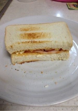 卵とベーコンのホットサンド-レシピのメイン写真