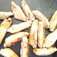 骨付きチキンのみそバターガーリツク焼き