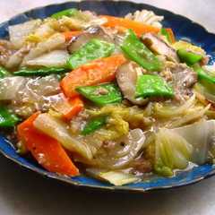 รูปของ 中華風☆薄切り肉と野菜の旨煮