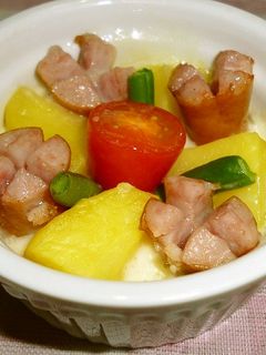 ウインナーとじゃが芋ココットカマン-レシピのメイン写真