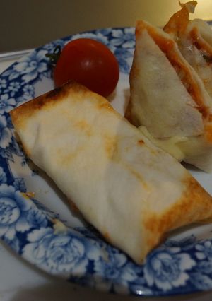 揚げないピザ風春巻き-レシピのメイン写真