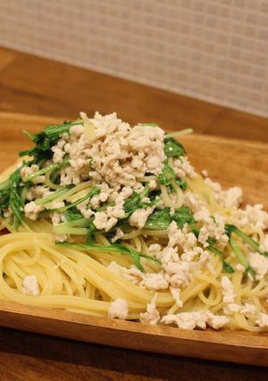 鶏ひき肉と水菜のパスタ-レシピのメイン写真