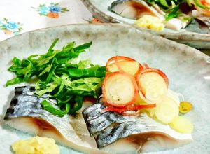 しめ鯖を大根おろしと大葉・生姜で♪-レシピのメイン写真