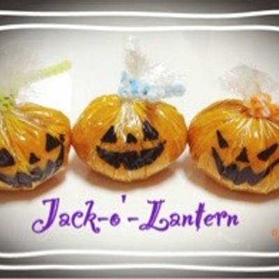 ハンドメイド❣️ハロウィンアレンジ❣️お化け、キャンディ、バラ