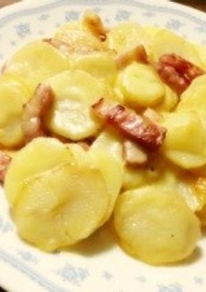 フライパン一つ！じゃがいものチーズ焼き-レシピのメイン写真