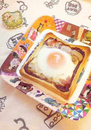 残ったハヤシのルーで目玉焼きトースト-レシピのメイン写真