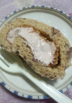 栗ゴロゴロ☆マロンロールケーキ-レシピのメイン写真