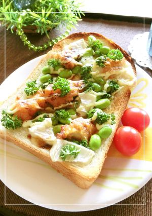 パセリたっぷり♡唐揚げ×カマントースト-レシピのメイン写真