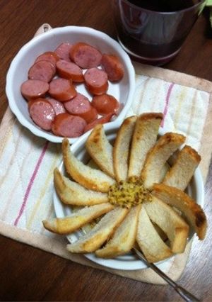 パンの耳！ココットカマン&ソーセージ-レシピのメイン写真