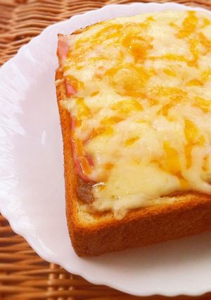 具が無くてもOK☆簡単ピザトースト♪-レシピのメイン写真