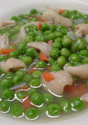鶏皮とグリンピースの煮物-レシピのメイン写真