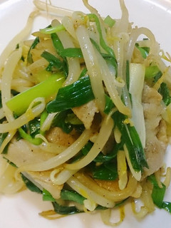 豚肉ともやしの炒め物-レシピのメイン写真