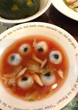ハロウィンに！目玉入り血のスープ-レシピのメイン写真