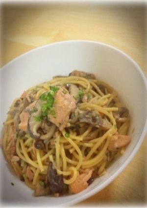 きのこと秋鮭のクリーミーパスタ☆ウニ風味-レシピのメイン写真