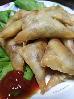 サモサ(カレー味じゃがいもの三角春巻き)-レシピのメイン写真