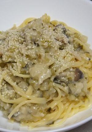 大根(かぶ)と葉のクリームソース風パスタ-レシピのメイン写真