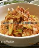 鶏ささみとキムチの韓国和え奴