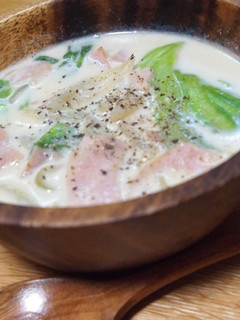 夜の夢活♡ミルクとレタスのほっとスープ♪-レシピのメイン写真