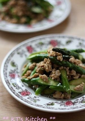 アスパラと豚ひき肉のオイスター炒め-レシピのメイン写真