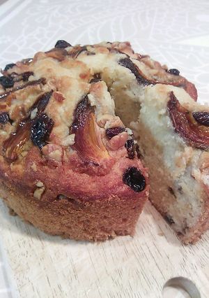 卵白使用。柿のしっとりケーキ-レシピのメイン写真