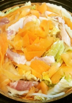 野菜と鶏肉の彩りミルフィーユ鍋-レシピのメイン写真