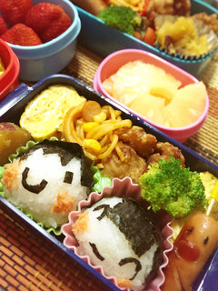 ☺仲良し兄妹のニコニコ遠足おにぎり☺-レシピのメイン写真