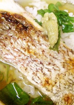 焼き鯛茶漬け、大きい切り身で（笑）-レシピのメイン写真