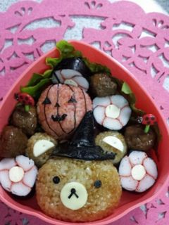 キャラ弁 リラックマでハロウィン弁当-レシピのメイン写真