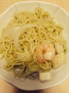 簡単!シーフードとキャベツの塩焼きそば-レシピのメイン写真