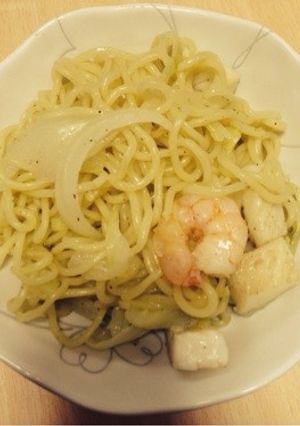 簡単！シーフードとキャベツの塩焼きそば-レシピのメイン写真