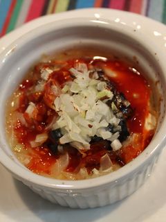 鯖缶と玉ねぎの韓国ソースココットカマン。-レシピのメイン写真