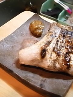 ブリカマの塩焼き、山椒味噌添-レシピのメイン写真
