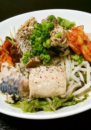 冬用☆さば水煮缶の『温』サラダ-レシピのメイン写真